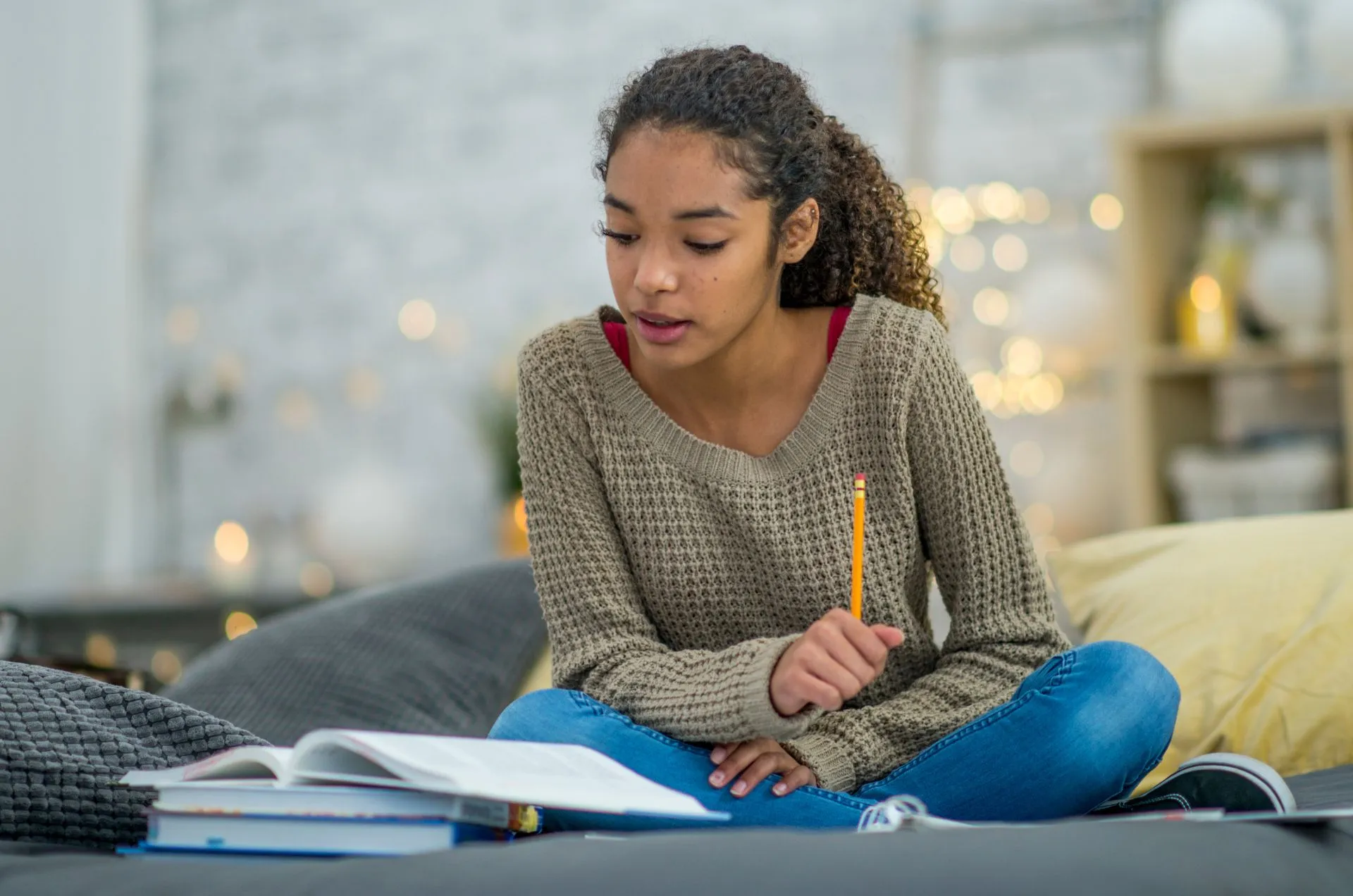 Students should spend their winter break lounging with friends and family rather than cramming for final exams.